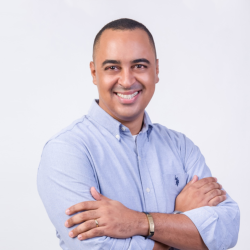 1. Thiago Souza.jpg